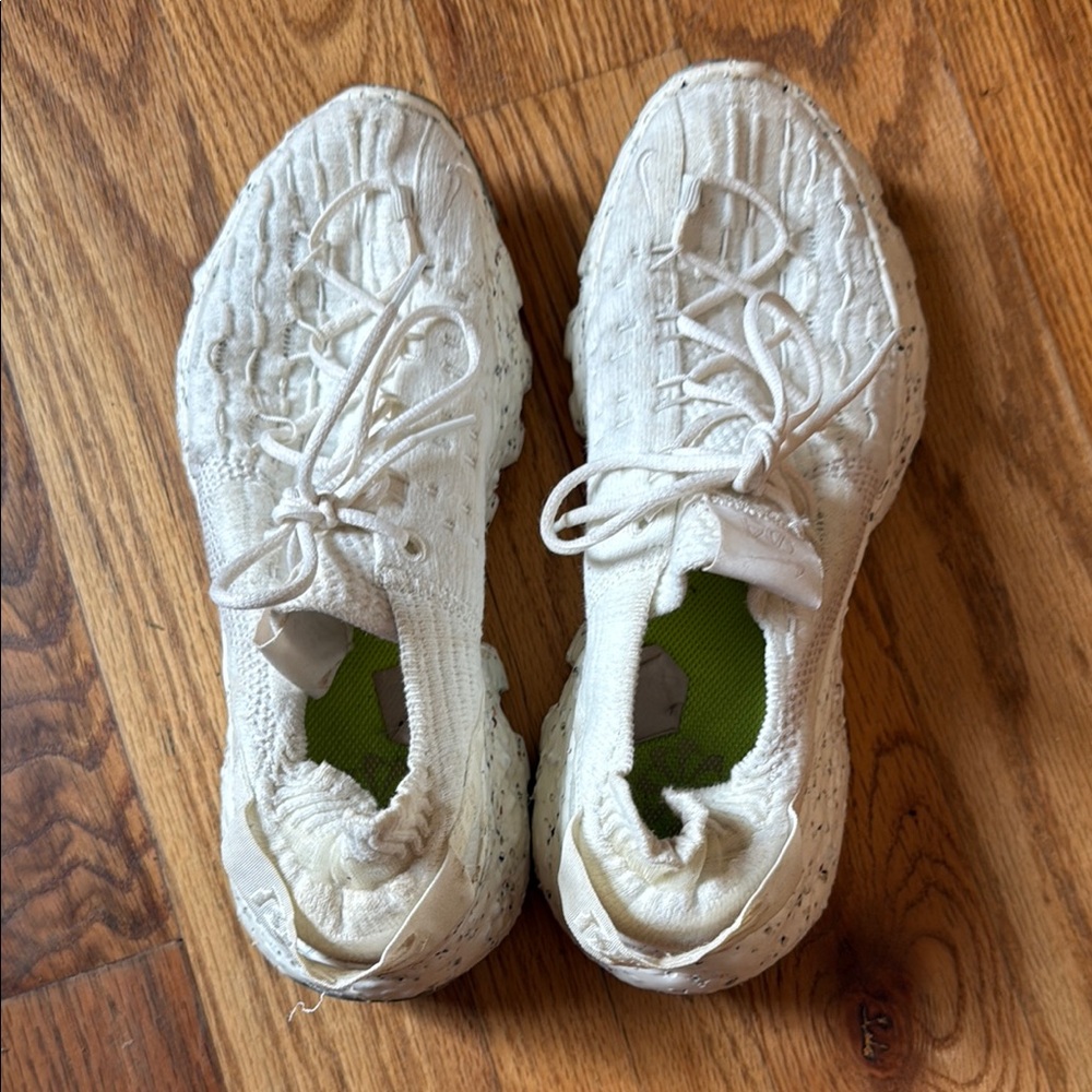 White Nike Space Hippies